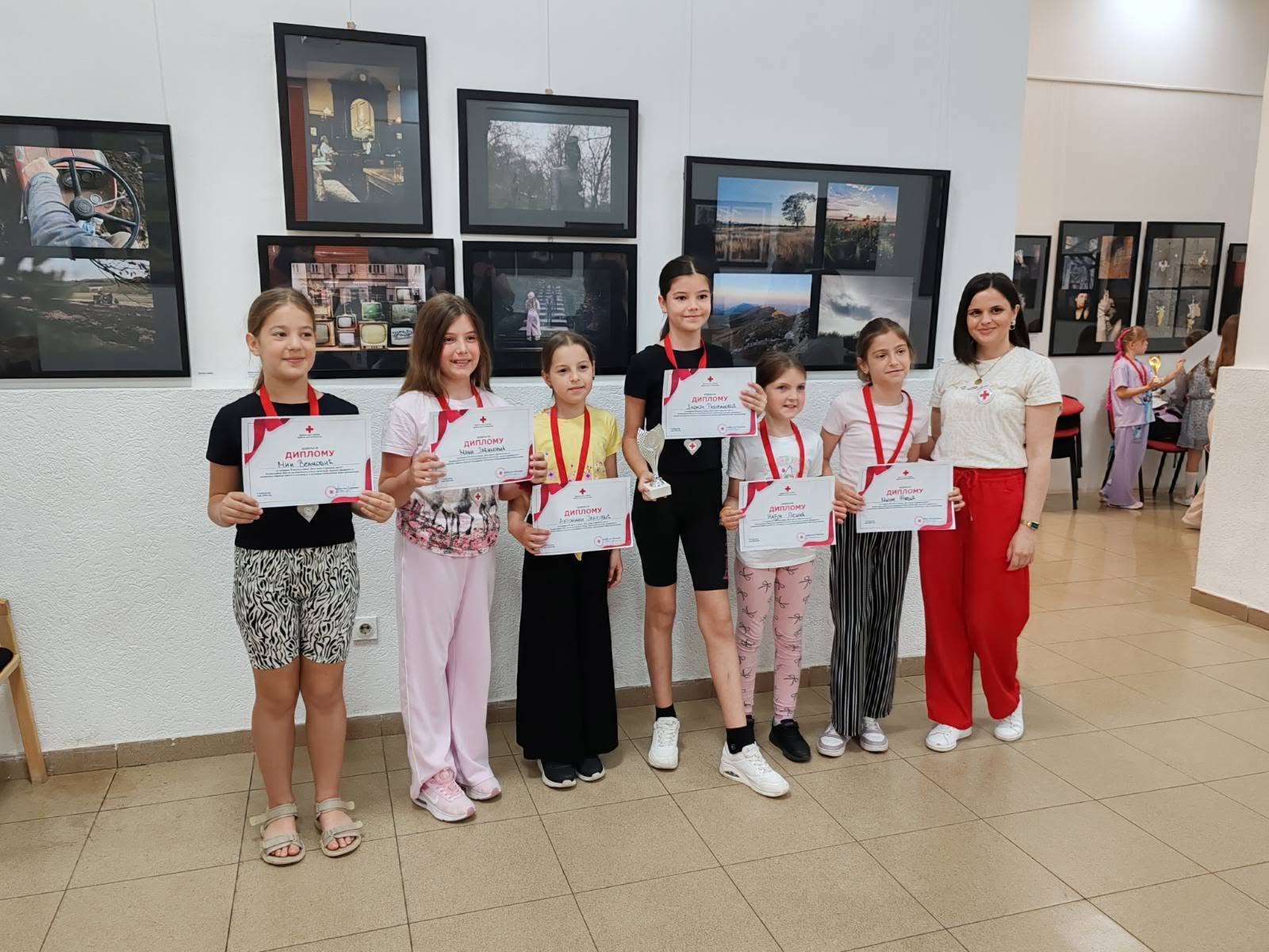 Фотографија из вести: 🏆 Данас је одржано финале квиза „Шта знаш о Црвеном крсту“