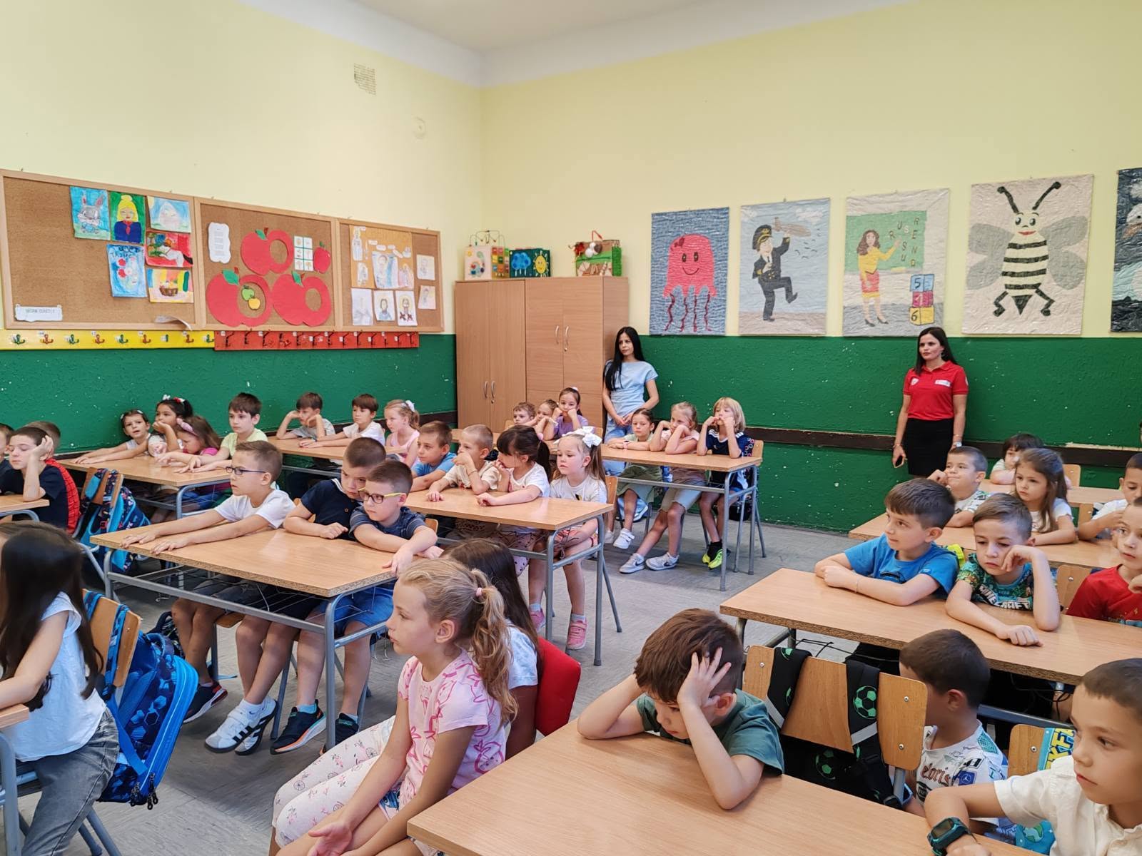 Фотографија 16 — 🚦📚 Едукација о безбедности деце у саобраћају 🚸👧👦