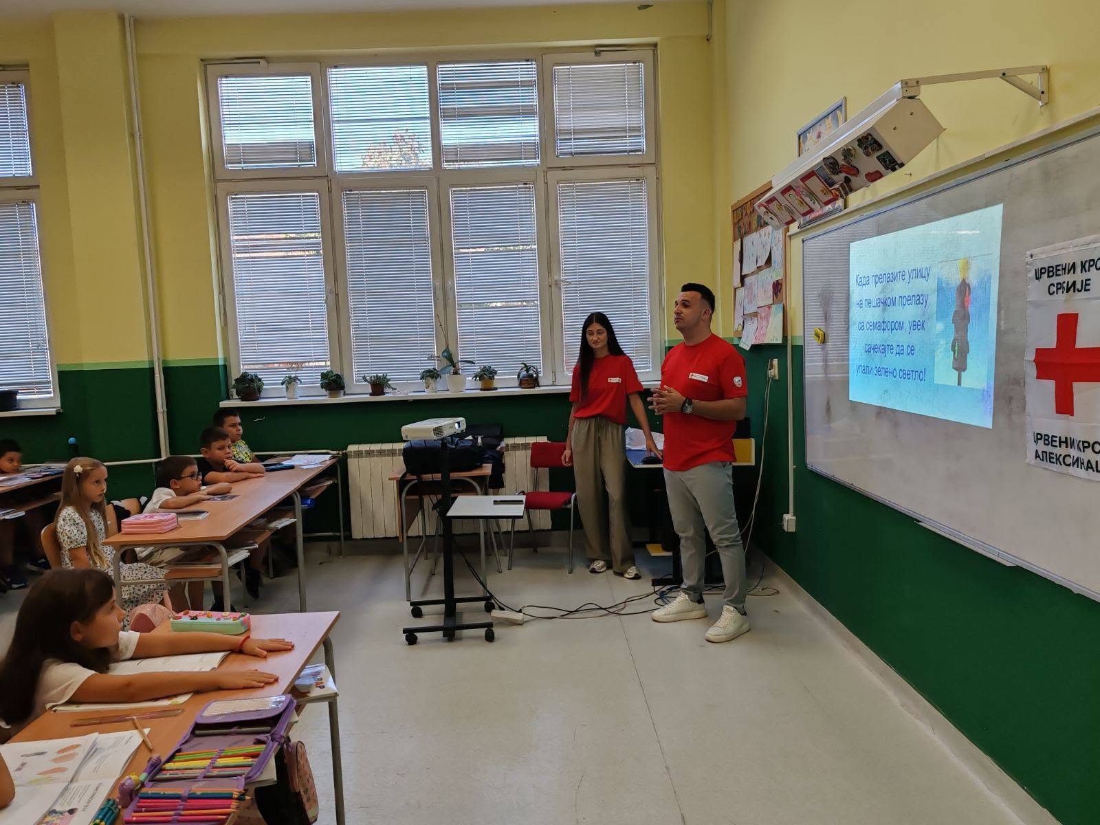 Фотографија 13 — 🚦📚 Едукација о безбедности деце у саобраћају 🚸👧👦